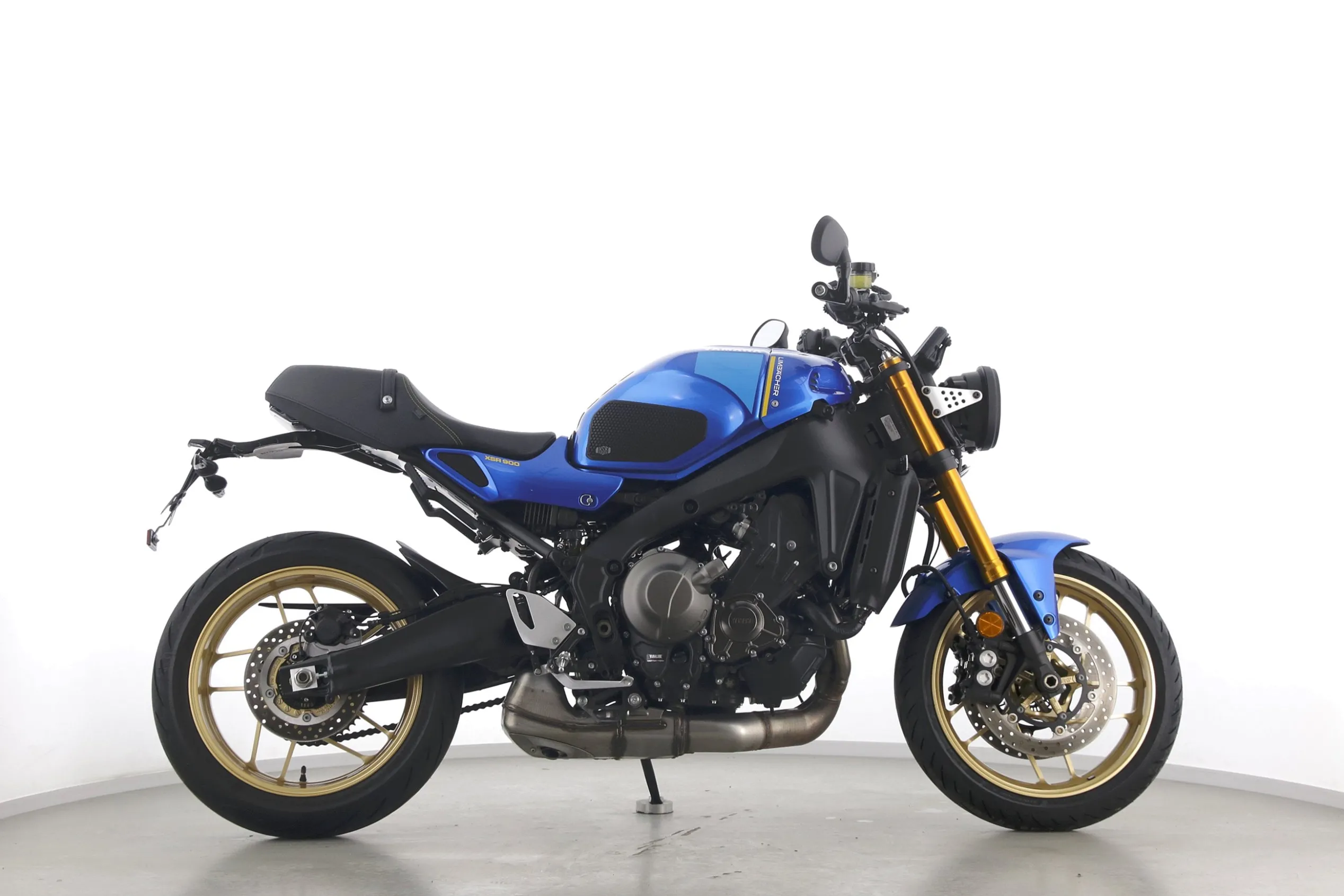 XSR 900