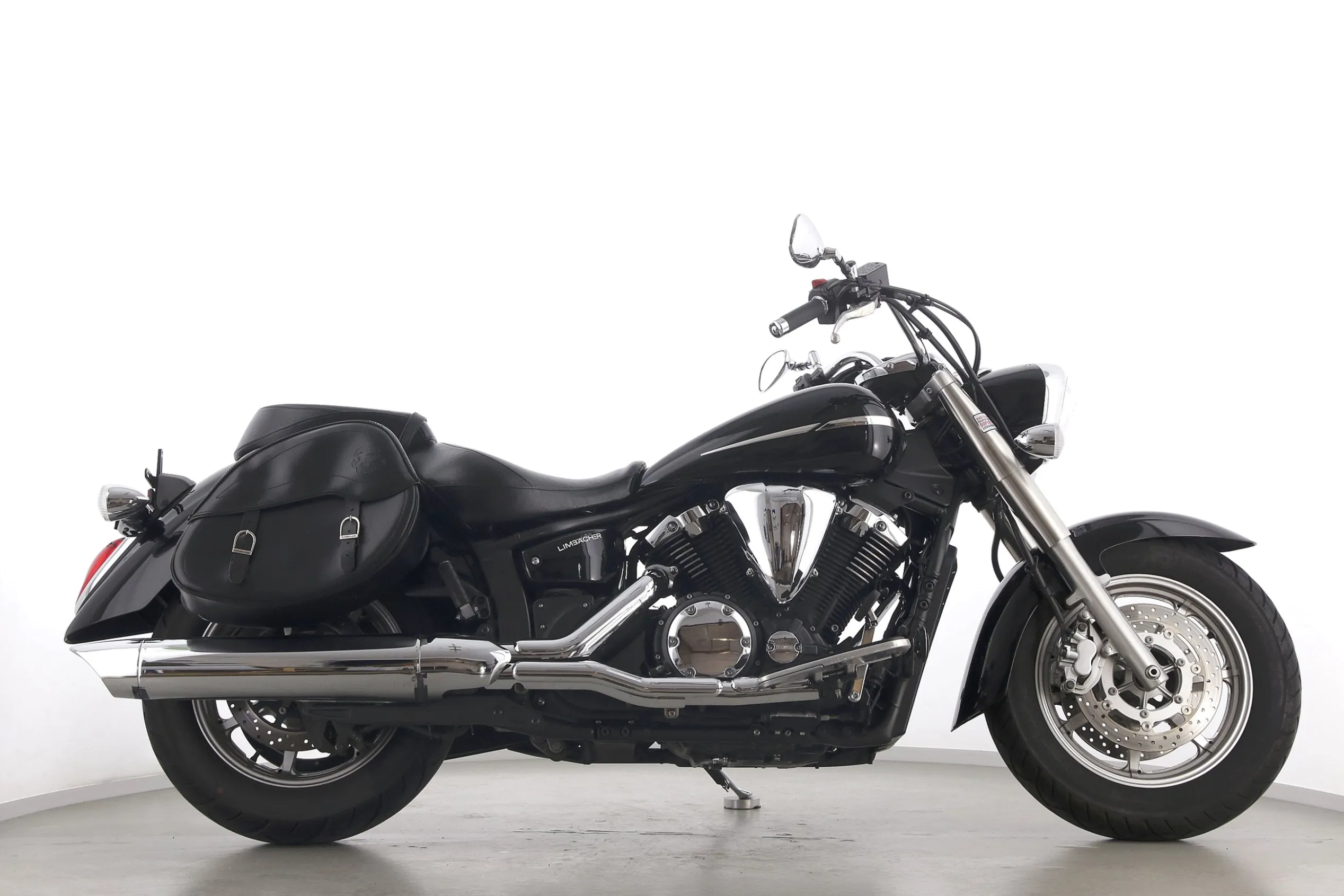 XVS 1300 A MIDNIGHT STAR