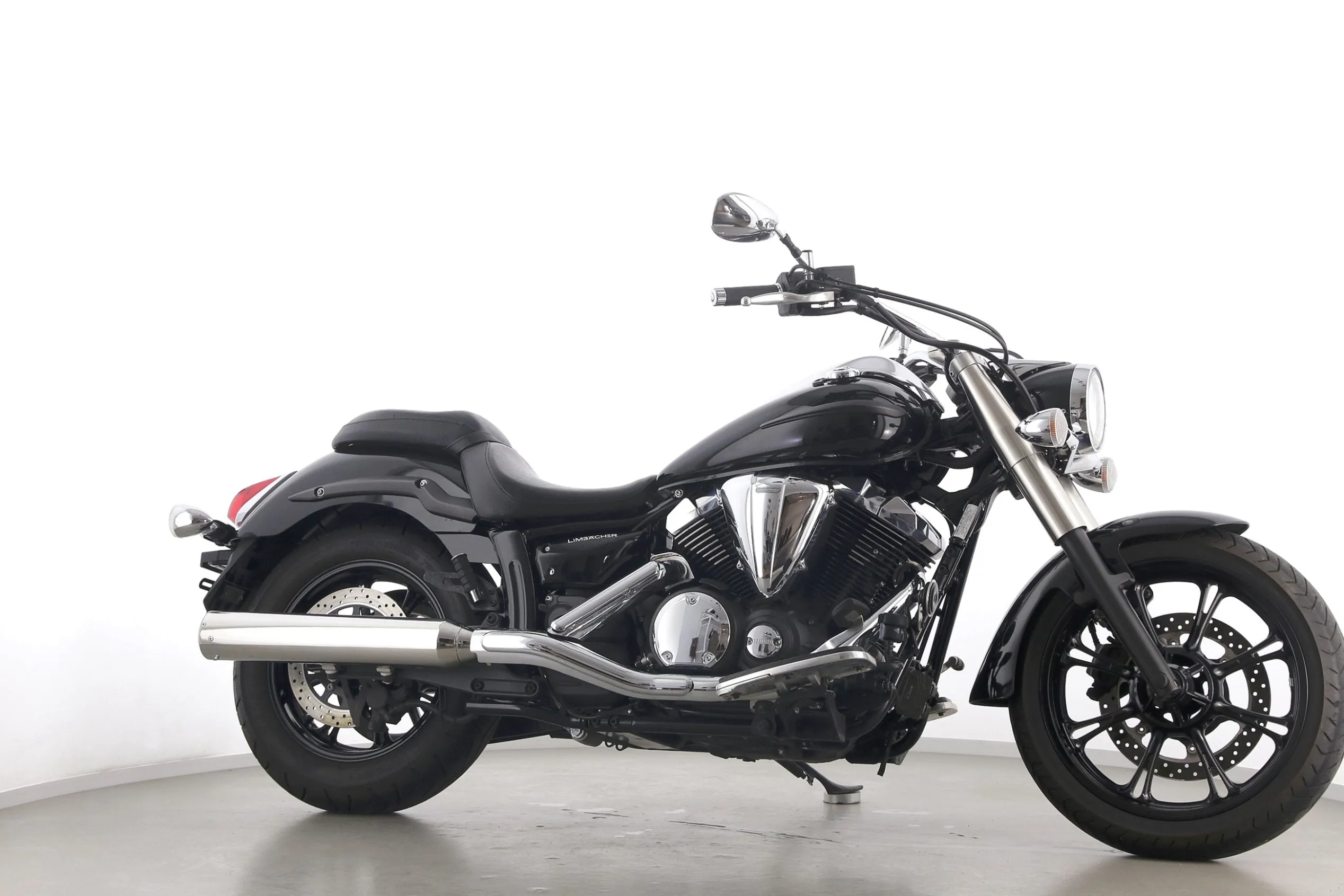 XVS 950 A MIDNIGHT STAR