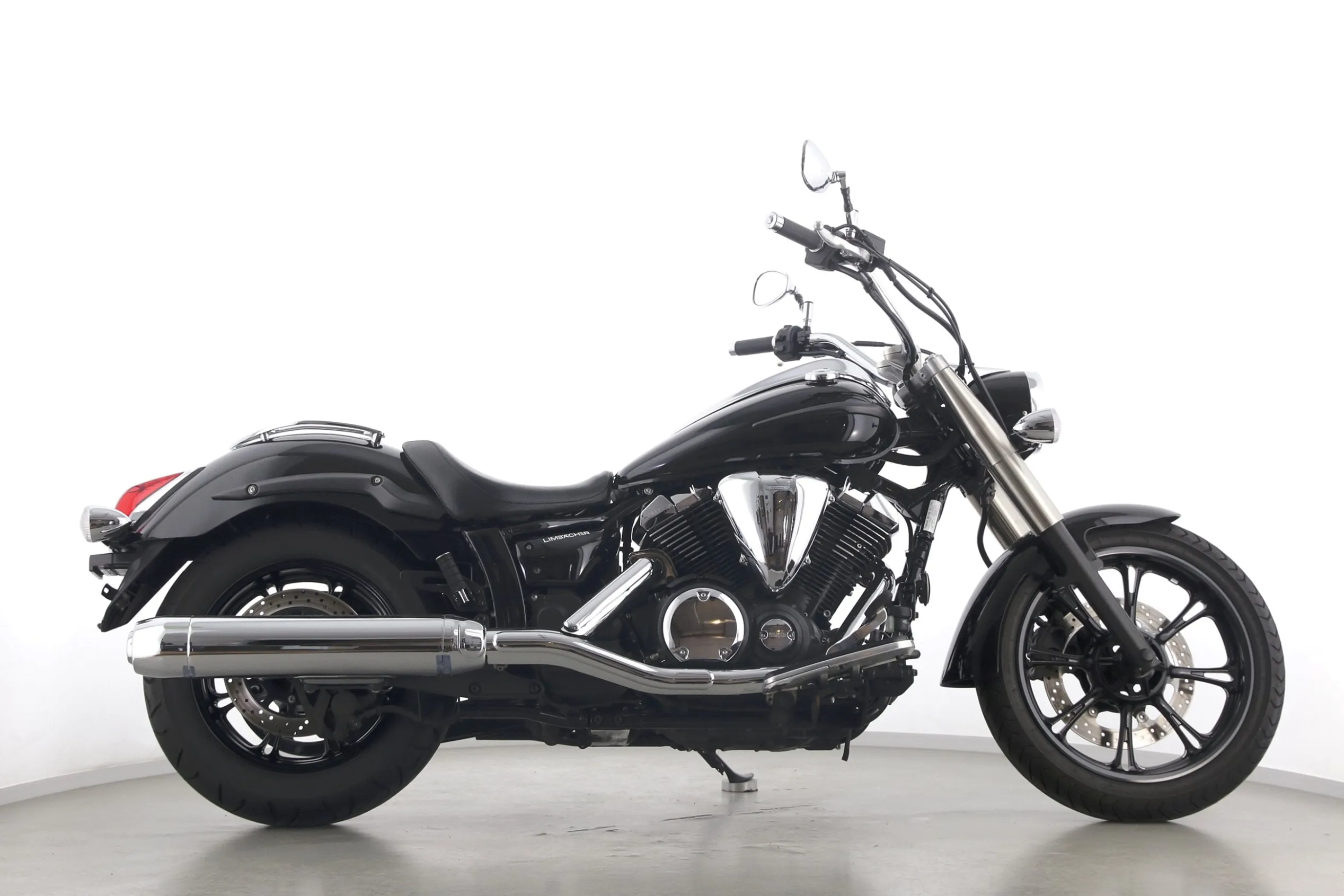 XVS 950 A MIDNIGHT STAR