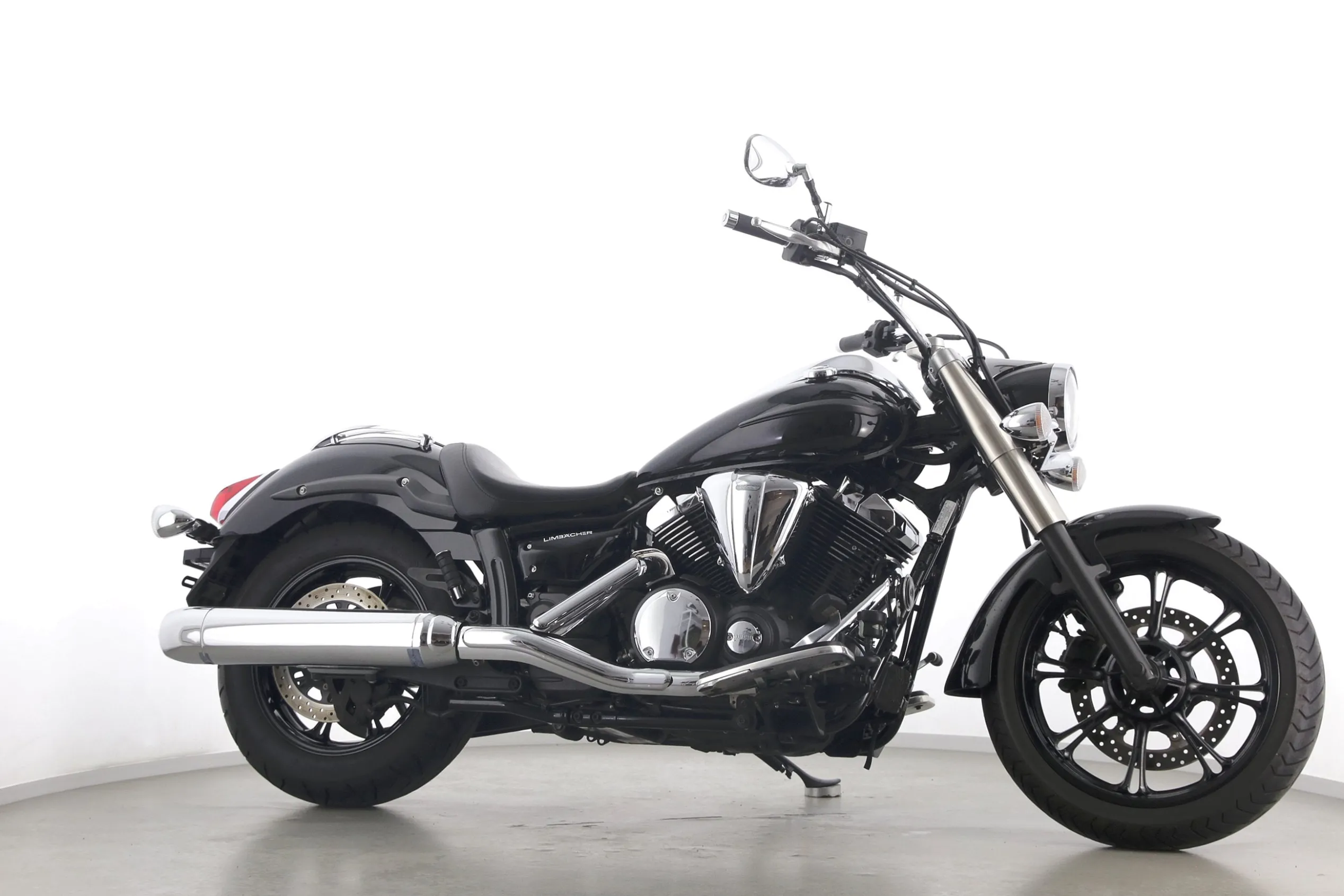 XVS 950 A MIDNIGHT STAR