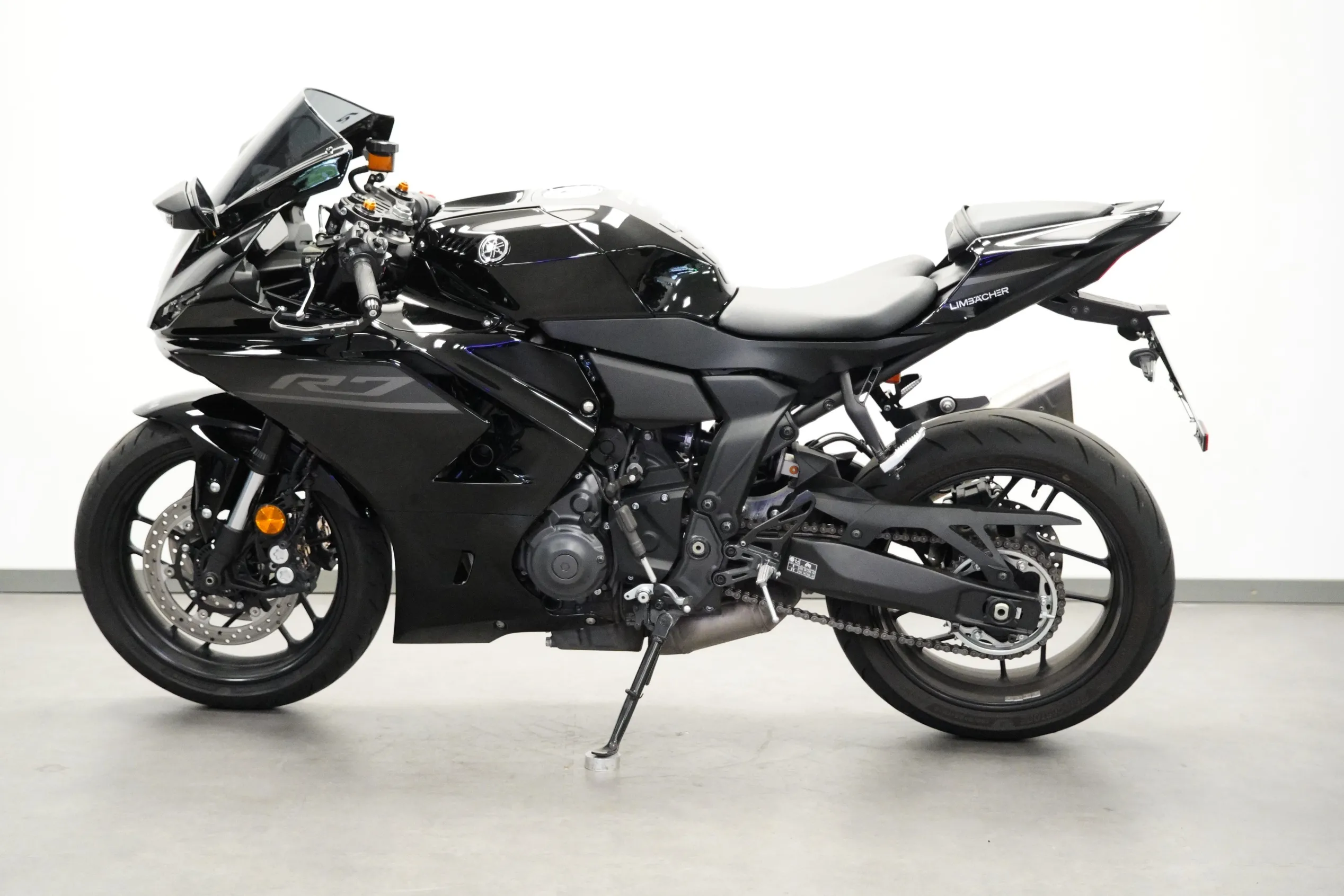 YZF-R7 35kW