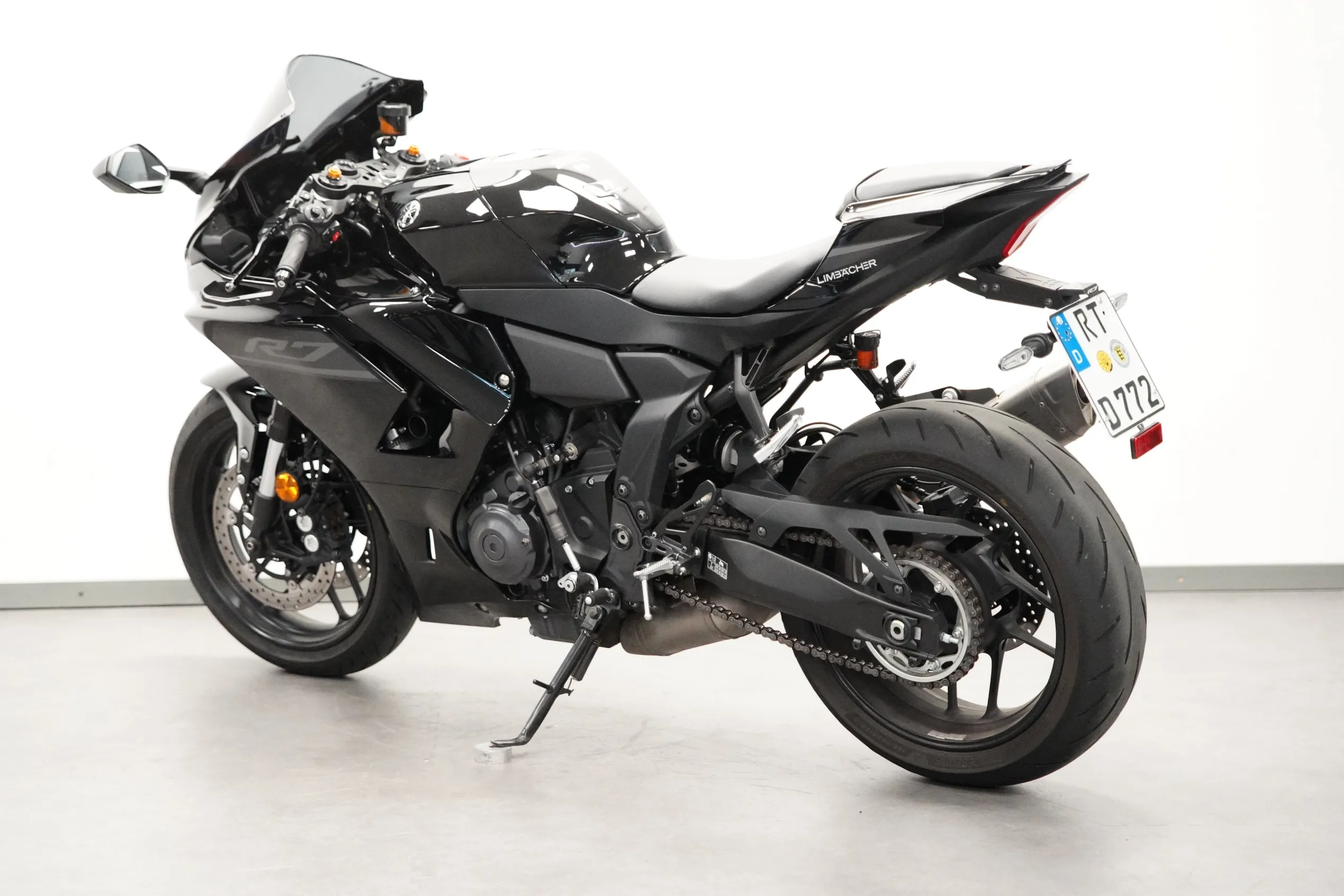 YZF-R7 35kW