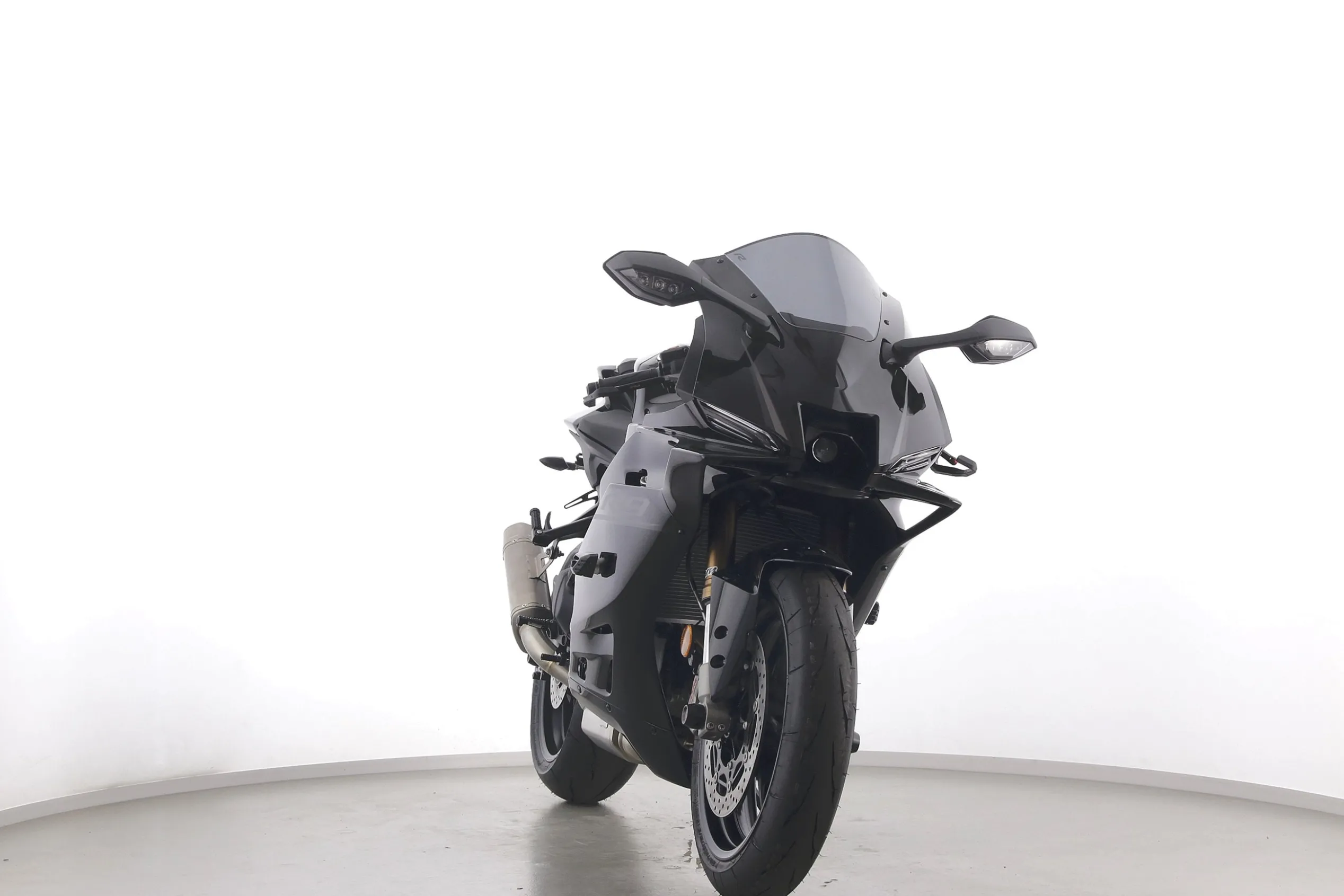 YZF R9 LLC