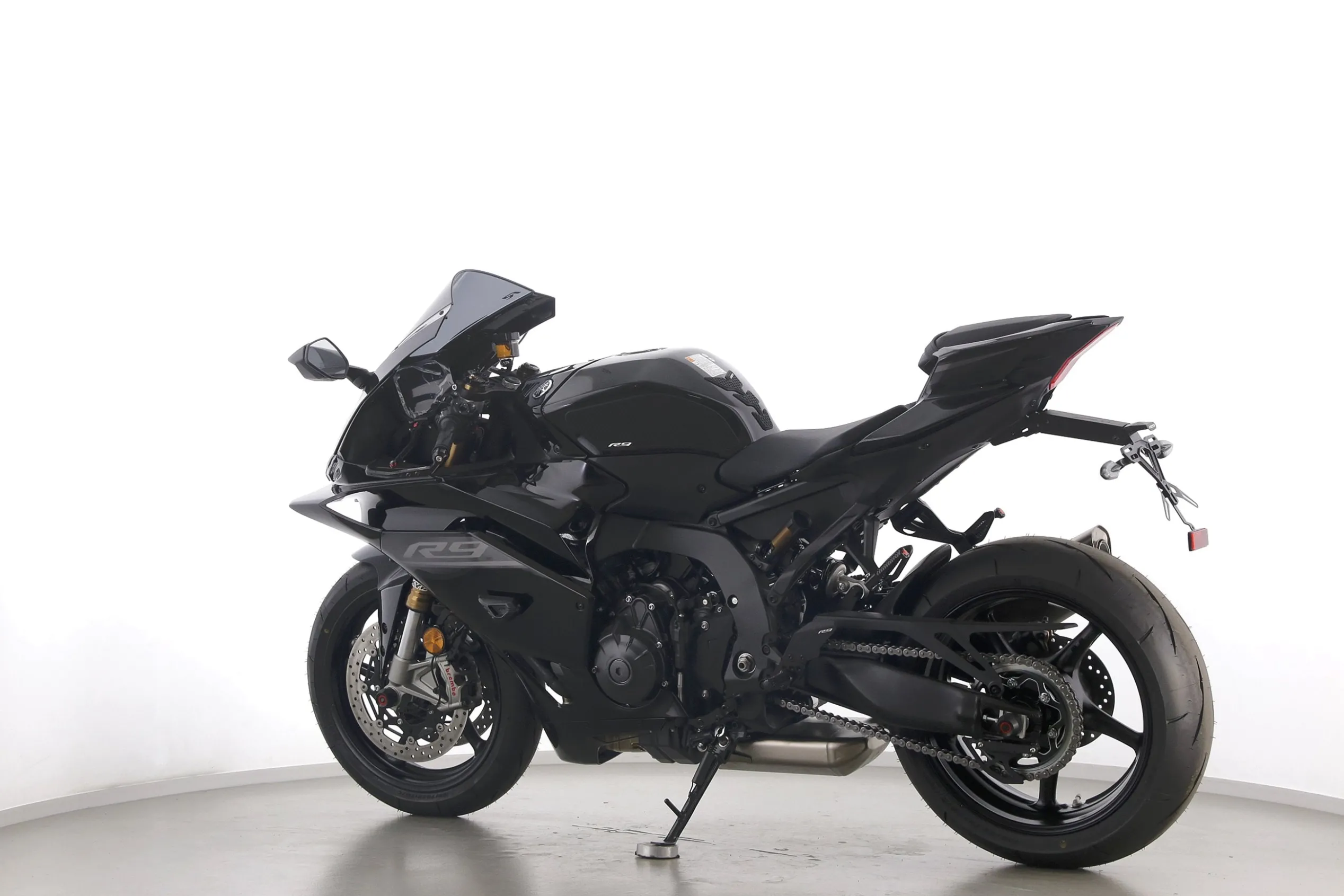 YZF R9 LLC