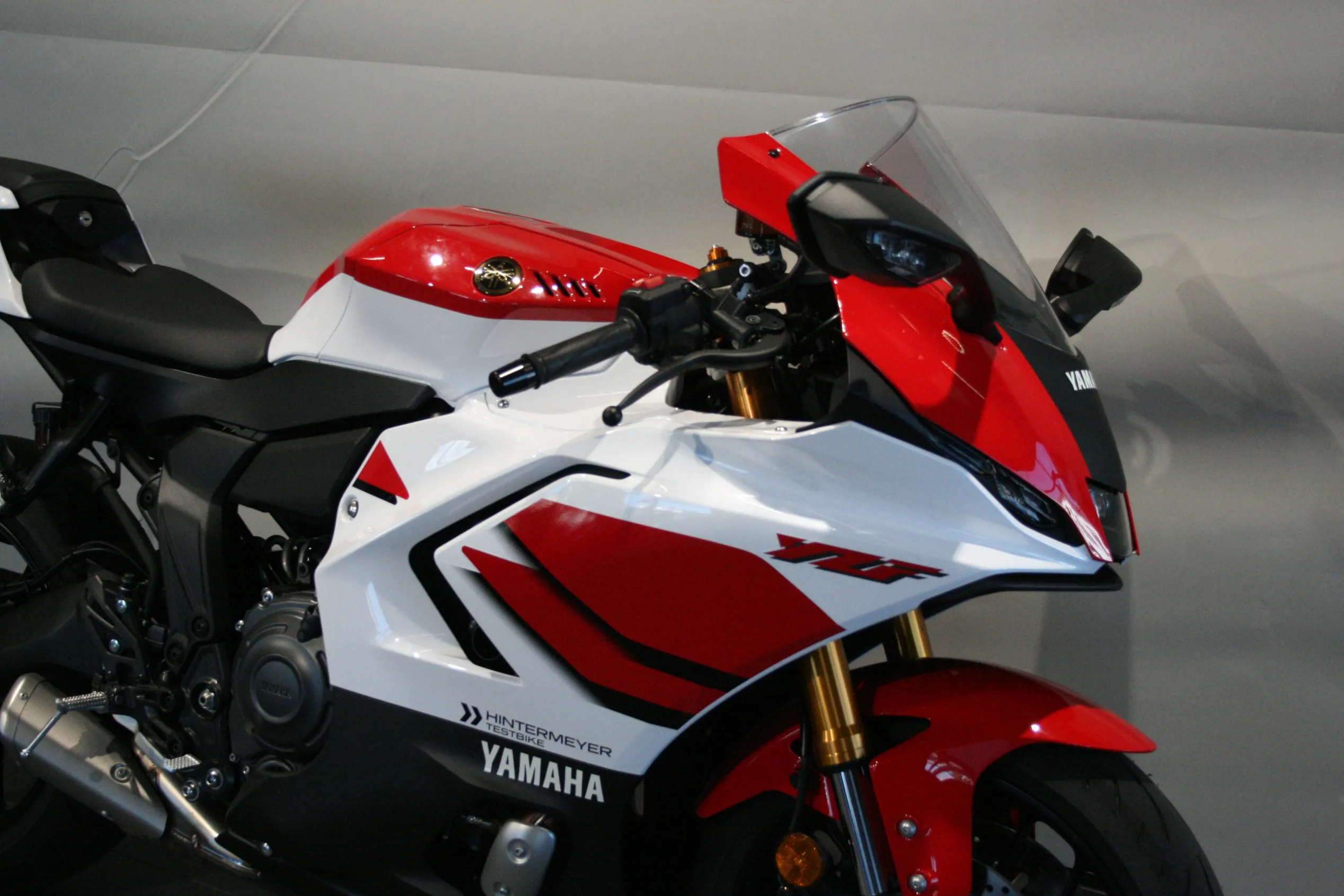 YZF R7 70TH ANNIVERSARY