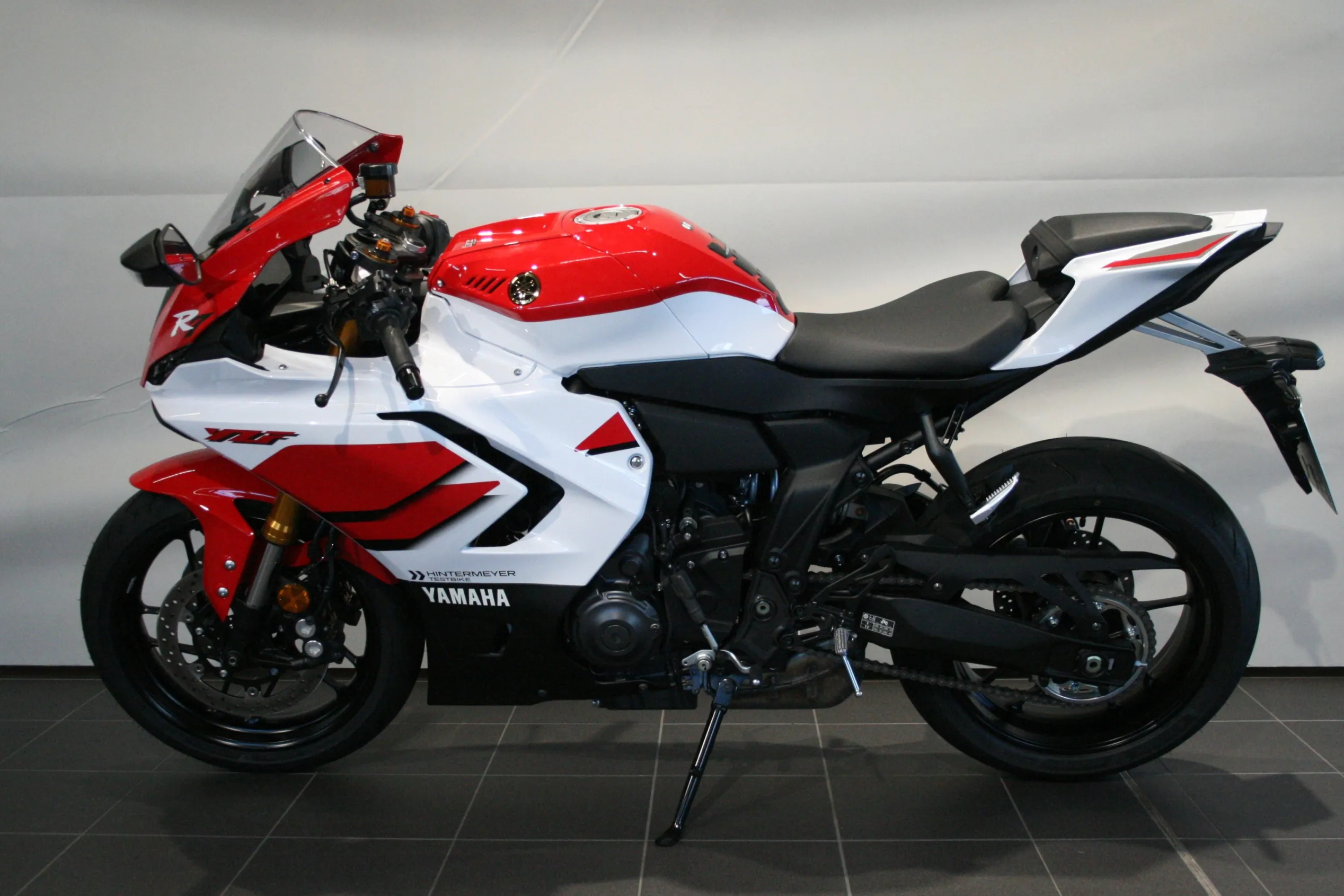 YZF R7 70TH ANNIVERSARY