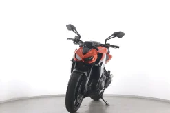 Z 1000