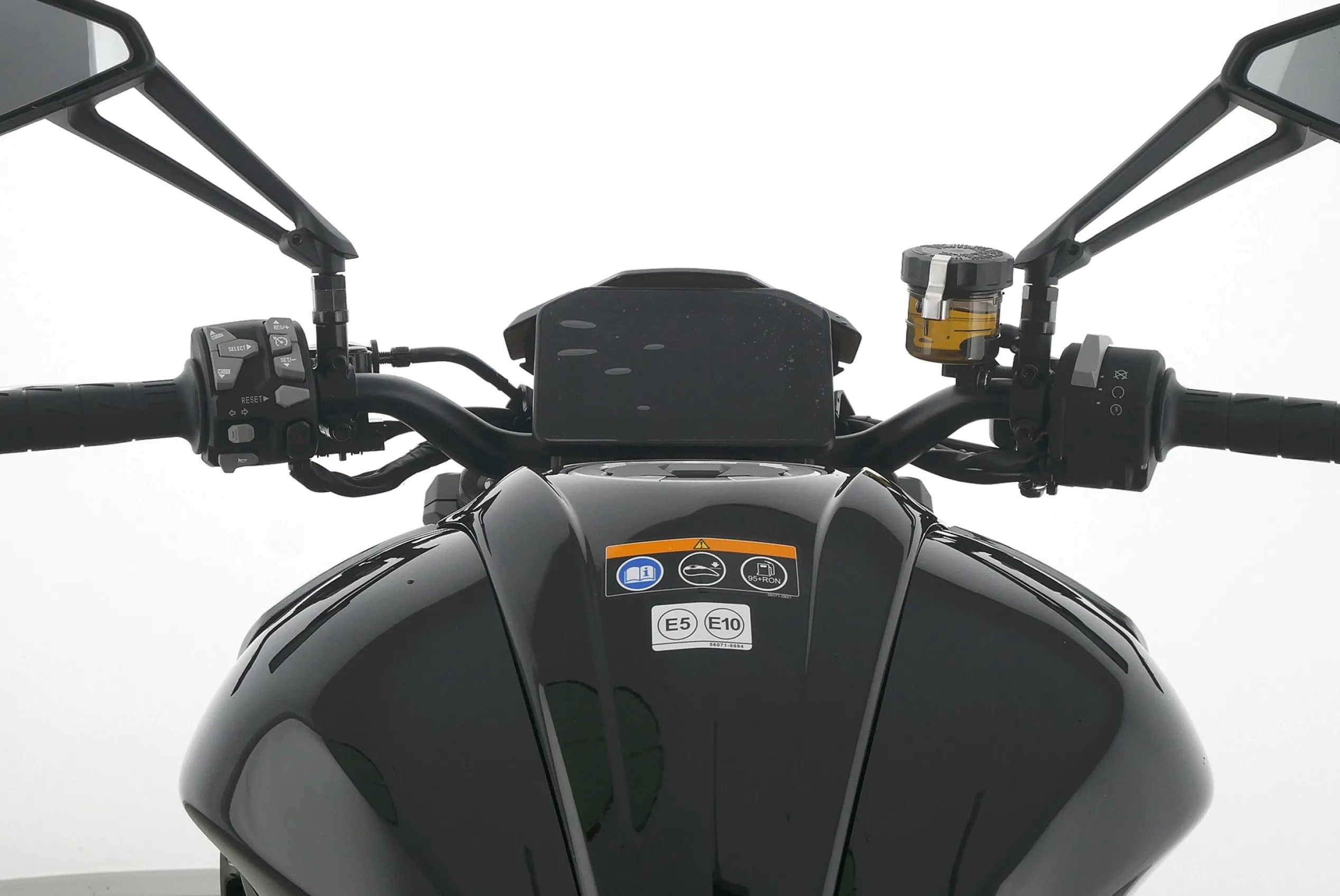 Z 1100