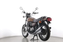 Z 1 F / Z 900