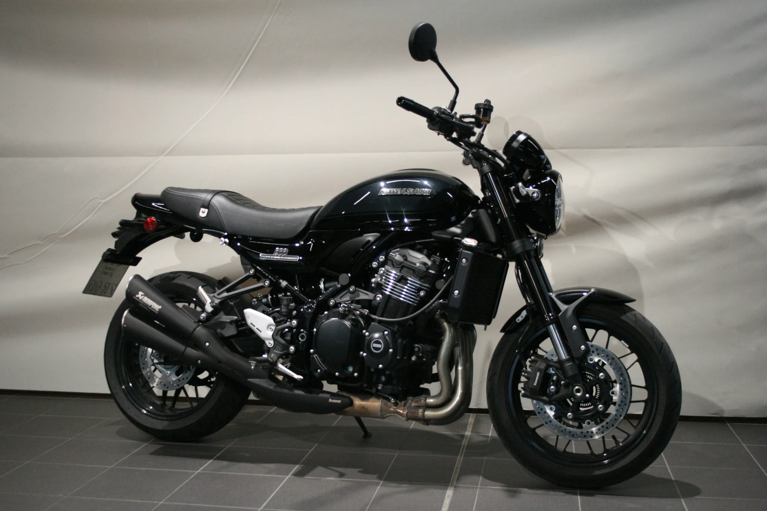 Z 900 RS BLACK BALL EDITION